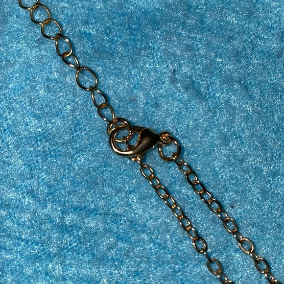 Velvety red puffy hearts necklace golden chain adjustable closure NEW - Picture 4 of 7